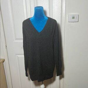 Equipment Gray V Neck Cashmere Sweater S